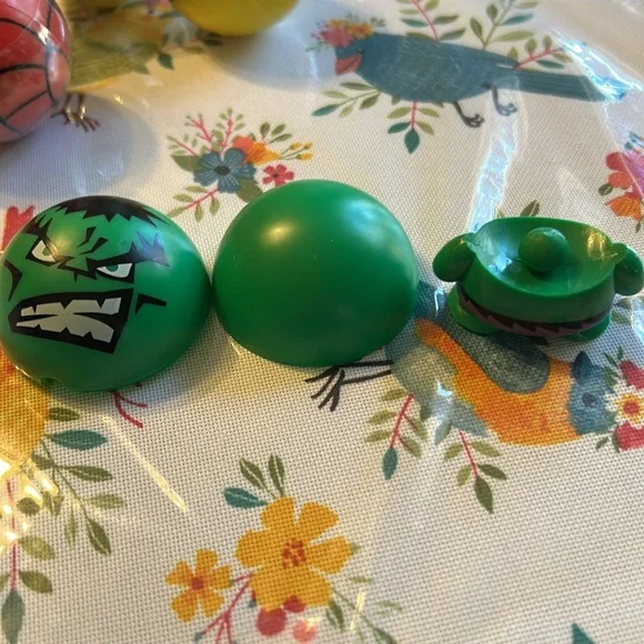 Marvel 2009 Marvel Heroes Buildable Figurines Bundle of Six (6) Hulk Spider-Man - Picture 9 of 15